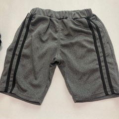 ハーフパンツ　120(130)の画像