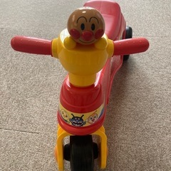 アンパンマン　室内　三輪車　　　の画像