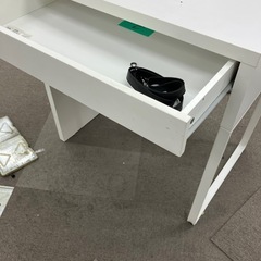 決まりました‼︎白い机の画像