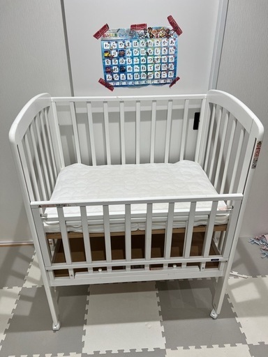 カトージミニベビーベッド　ハイタイプ