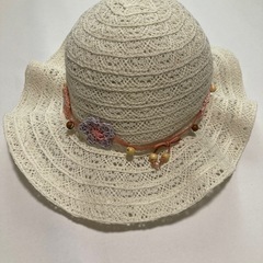 新品　帽子　56cmの画像