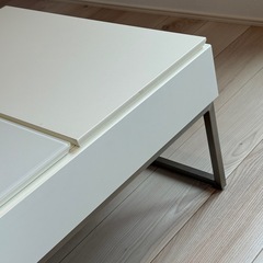 BoConcept Chiva ローテーブル コーヒーテーブル ホワイトの画像