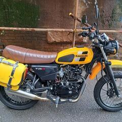 カワサキ　W175　TR　SE　走行距離5700キロ台　実働車両　大阪