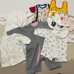 ベビー服、スタイなど60㎝〜80㎝の画像