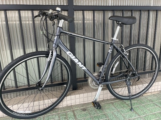【中古美品】GIANT ESCAPE R3 / M 身長170-185cm GIANT ( ジャイアント ) クロスバイク ESCAPE R3 SE