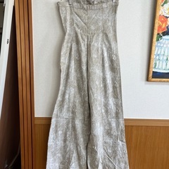 チューブトップの画像