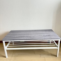 テーブル