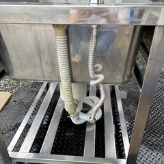 一層ステンレスシンク（水栓付き）の画像