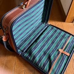 スーツケース　の画像
