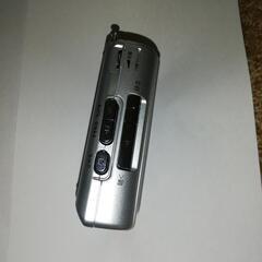 小泉成器のカセットプレーヤーの画像