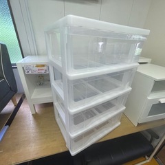 【リサイクルサービス八光】幅54㎝　4段　収納クリアチェストの画像