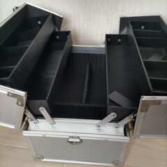 プロ仕様☆メイクボックス☆アルミの画像