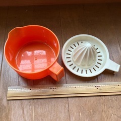 レモングレープフルーツ搾り器の画像