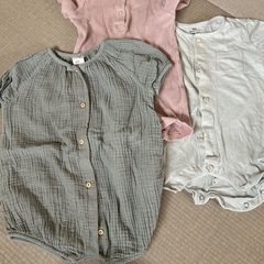 H&M ロンパース　68 サイズ