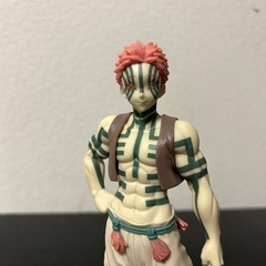 鬼滅の刃　展示品　猗窩座フィギュアの画像
