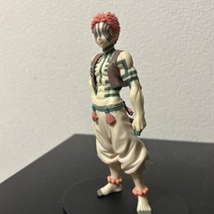 鬼滅の刃　展示品　猗窩座フィギュア