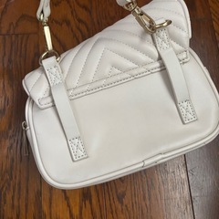 ZARA ショルダーバッグの画像