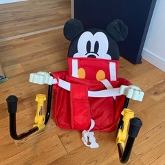 ミッキー　子ども　食事椅子