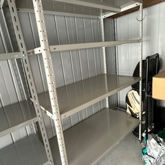 ほぼ新品　綺麗　スチール棚