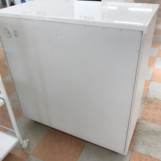 【ｼﾞｬﾝｸﾞﾙｼﾞｬﾝｸﾞﾙ金沢店】レンジ台  白 W(幅)80×D(奥行き)42×H(高さ)84cm ※クリーニング済み