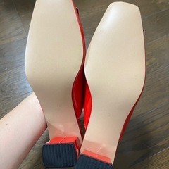 新品　サンダルの画像