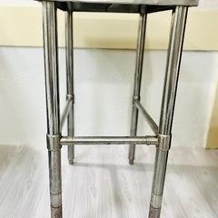 【業務用ステンレス調理台】幅61×奥行40×高さ81cm／飲食店・厨房・キッチンに！の画像