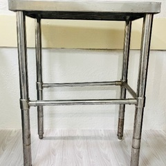 【業務用ステンレス調理台】幅61×奥行40×高さ81cm／飲食店・厨房・キッチンに！の画像