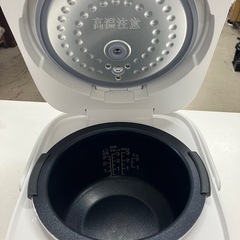 H 2506-616 Haier マイコンジャー炊飯器 JJ-M32E2 2025年製 3合炊き 通電確認済み しゃもじ・計量カップ付属 中古美品の画像