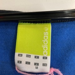 (124)adidas長袖カットソーの画像