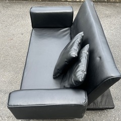 [512]￥3300(税込)2人掛けソファブラックの画像