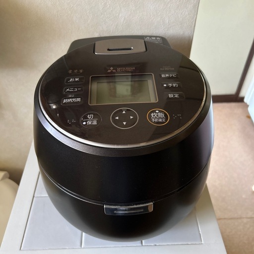 三菱IHジャー炊飯器本炭釜5.5合炊