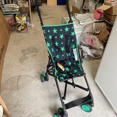ベビーカー