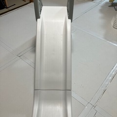折りたたみ滑り台の画像