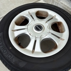ホイール付き夏タイヤ　YOKOHAMA BluEarth AE-01F 175/70R 14 84Sの画像