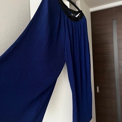 ZARAプリーツパンツの画像