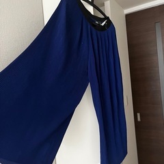 ZARAプリーツパンツの画像