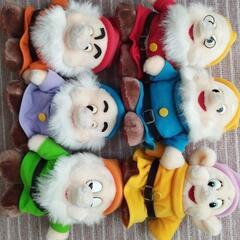 ６人の小人