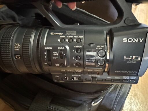 プロ向けモデル！ SONY ビデオカメラ HDR-AX2000