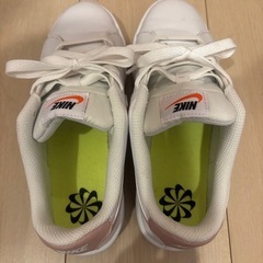 NIKEスニーカー
