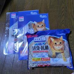 猫砂2l、トイレ用シート2枚