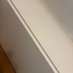 早い方優先ディスプレイ本棚の画像