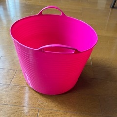 ソフトビニール容器の画像