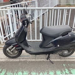 【中古バイク】　ホンダ　LEAD 50cc (黒)の画像