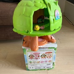 こえだちゃん　きのおうち