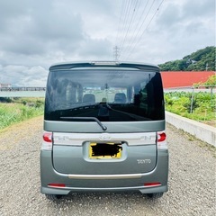 平成22年式　ダイハツタント　車検ありの画像