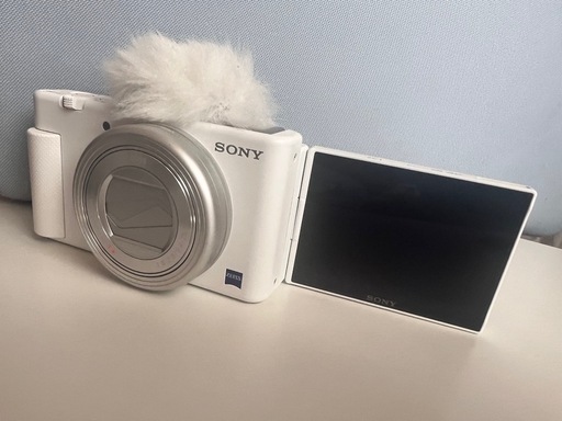 SONY(ソニー) ZV-1 白 コンパクトデジタルカメラ VLOGCAM Vlog用カメラ ZV-1  ウィンドスクリーン付属  ホ
