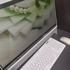 ラビエ　パソコン　デスクトップ型