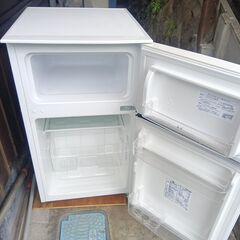【冷えません!!】ジャンク冷蔵庫差し上げますの画像