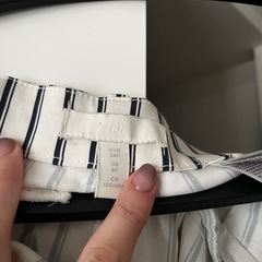 H&Mパンツの画像