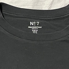 H&M 黒のTシャツ 2枚セットの画像